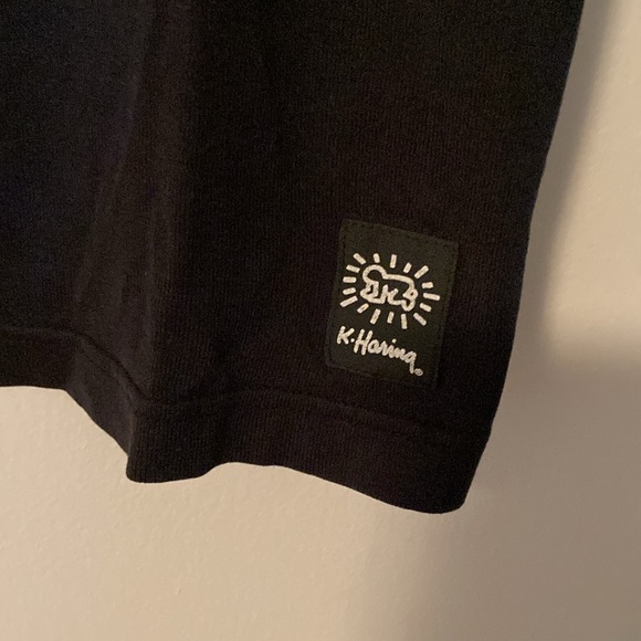 Uniqlo + Keith Haring collaborated with tee - Picture 2 of 5